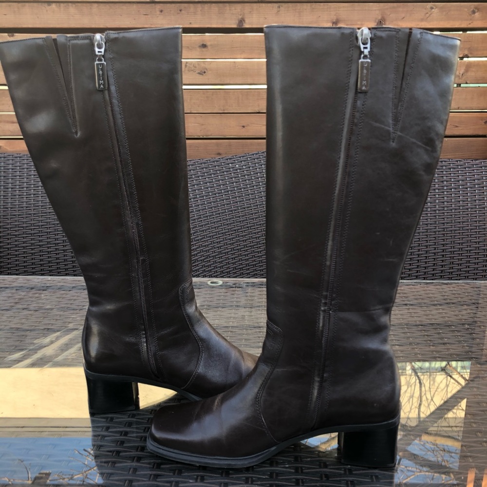 Caressa Brown Leather Boot NWOT